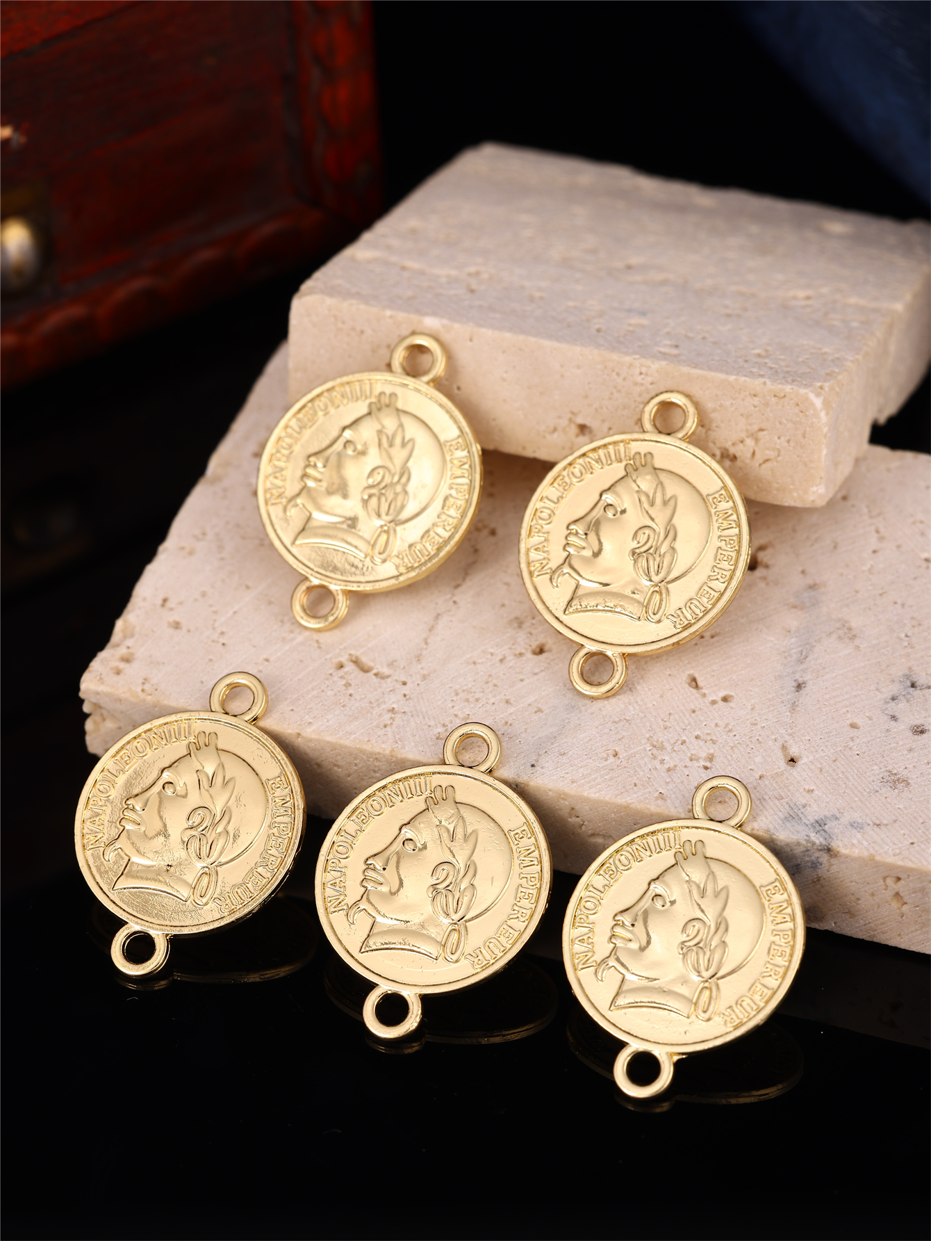Coin-Shaped DIY Women's Robe A - Vintage Collectible Item recensie en prijs