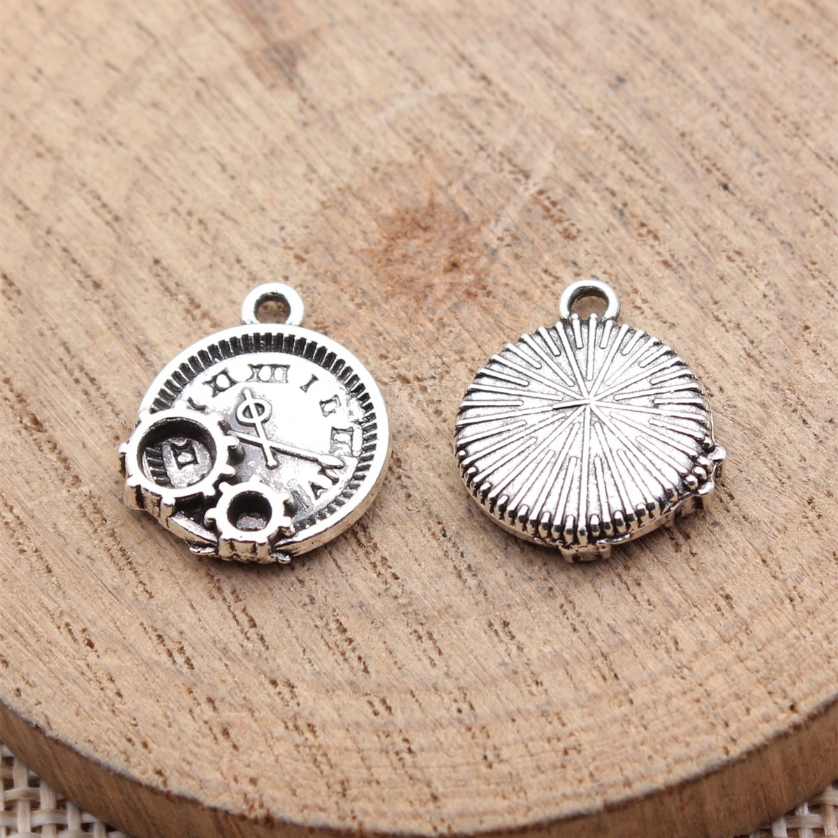 WYSIWYG 10pcs 16x14mm 2 Colors - Vintage Collectibles For Sale recensie en prijs